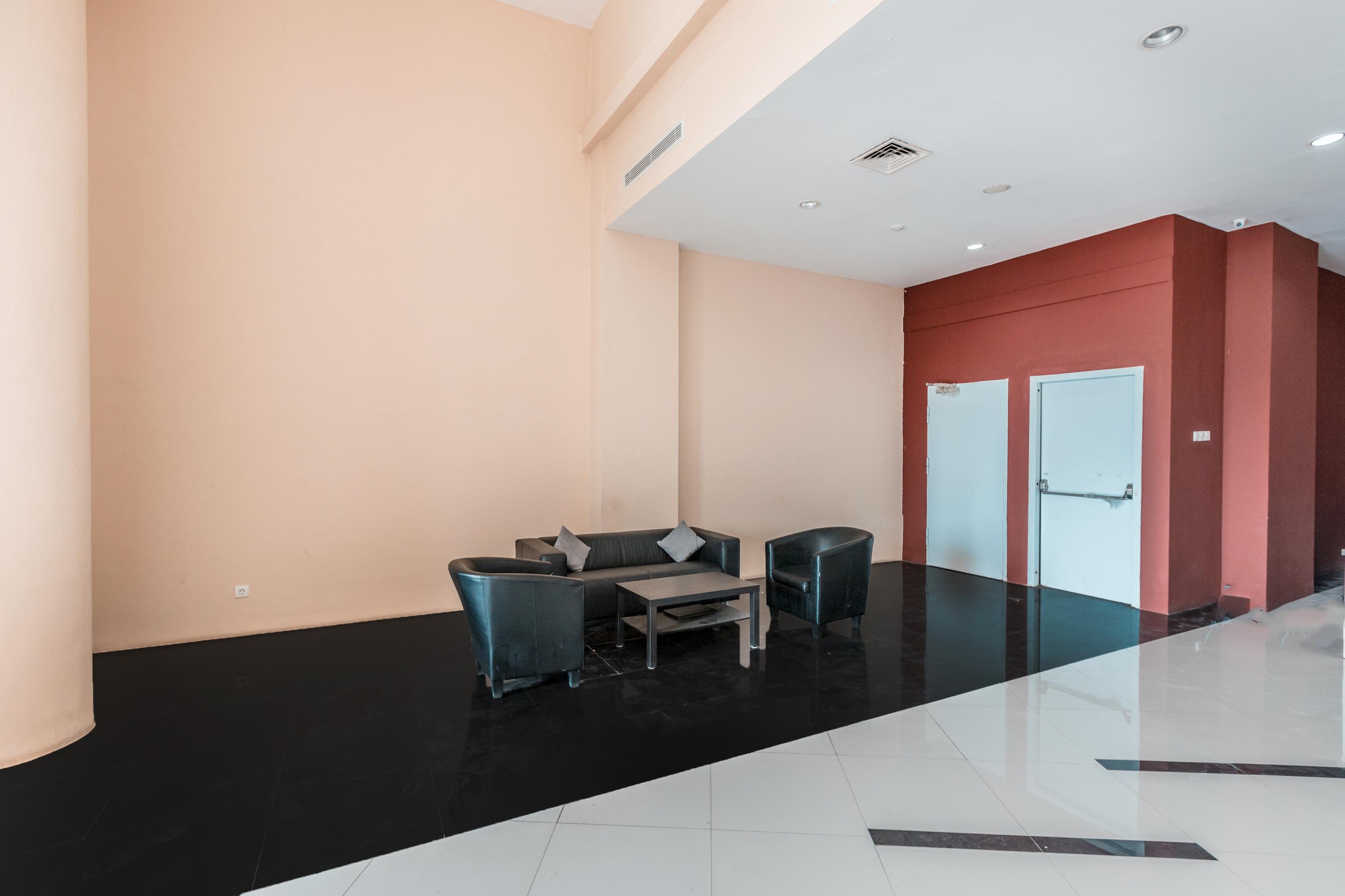 Hotel Oyo Flagship 766 Prima Orchard à Bekasi Extérieur photo